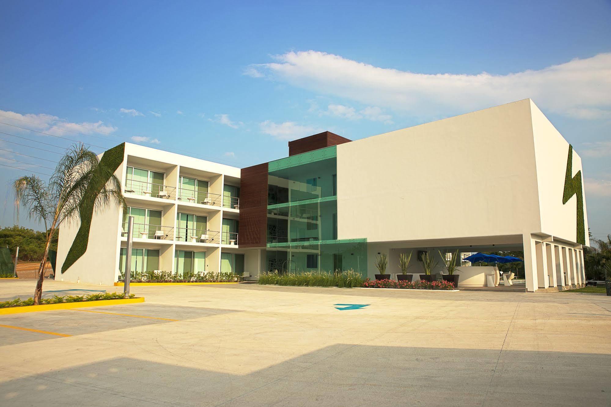 Hotel Aqua Spa & Resort Martínez de La Torre 外观 照片