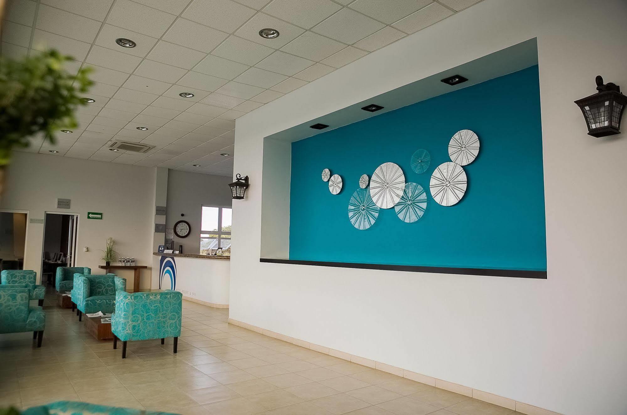 Hotel Aqua Spa & Resort Martínez de La Torre 外观 照片
